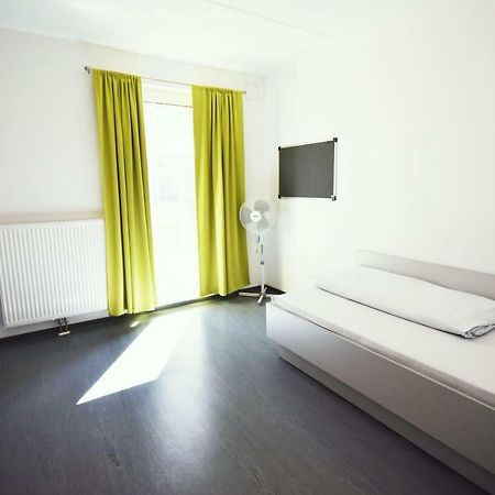 Campus-Gastehaus Aparthotel Mannheim Exterior foto